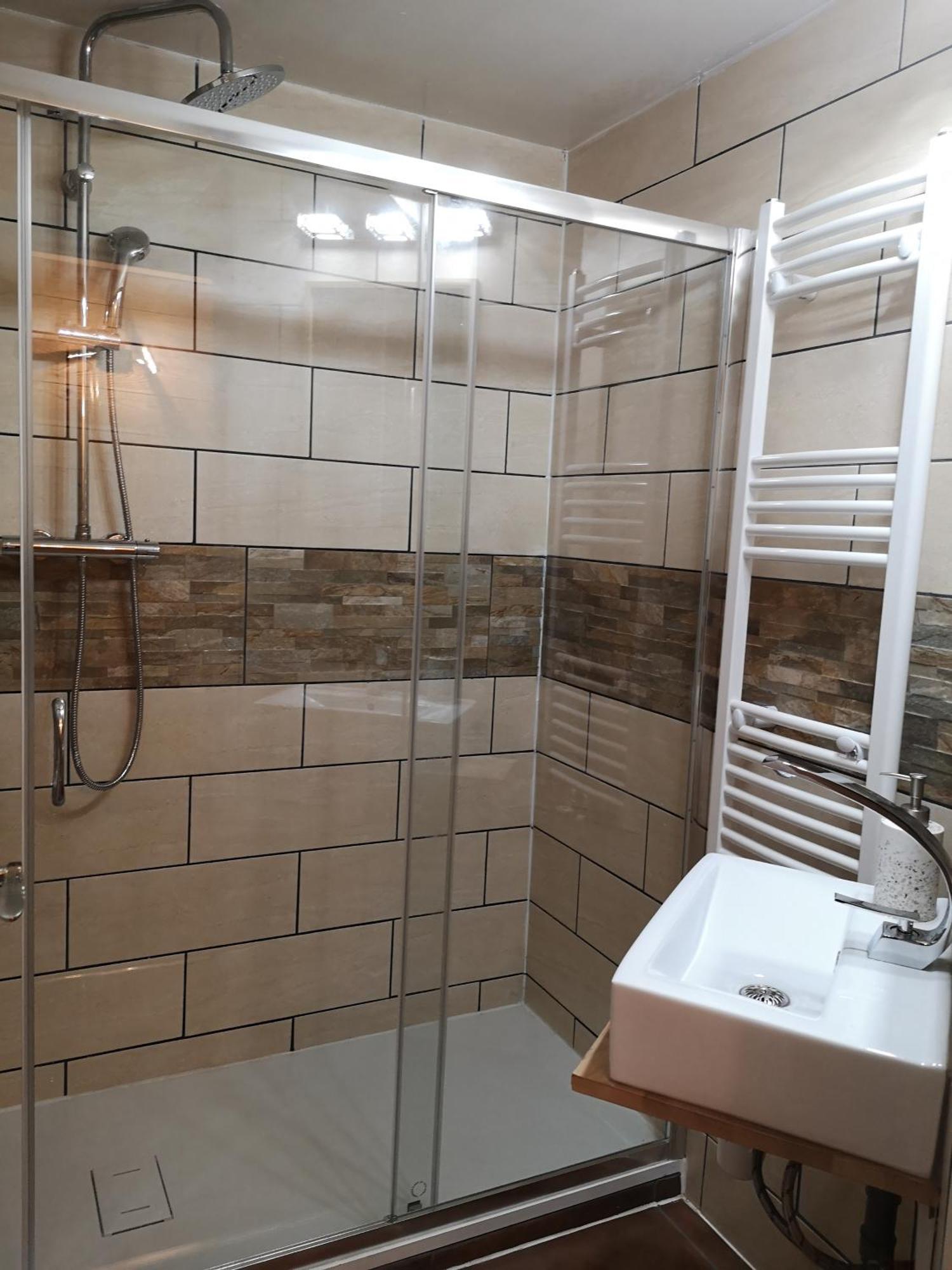 L'Imprevu Saint Lary Soulan Hotel Phòng bức ảnh